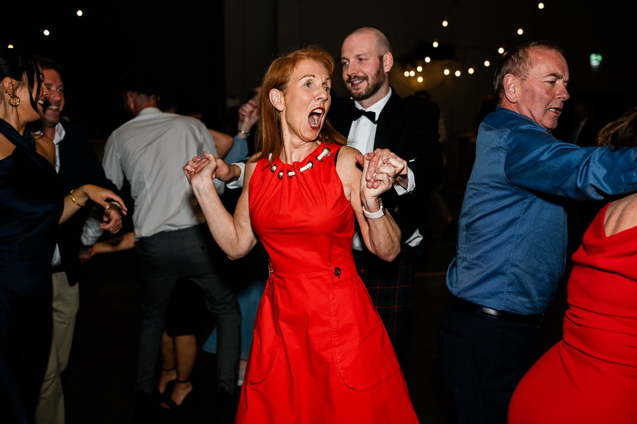 City Chambers Edinburgh Wedding-15.jpg