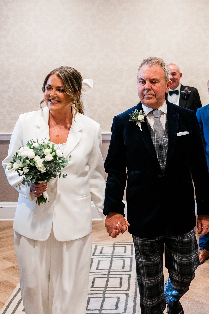 Edinburgh City Chambers Wedding-1.jpg