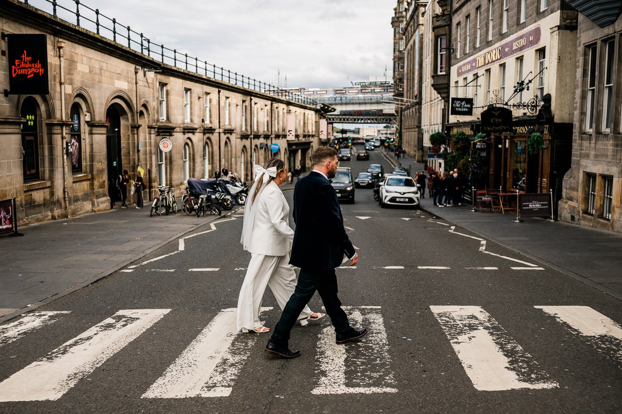 Edinburgh City Chambers Wedding-16.jpg