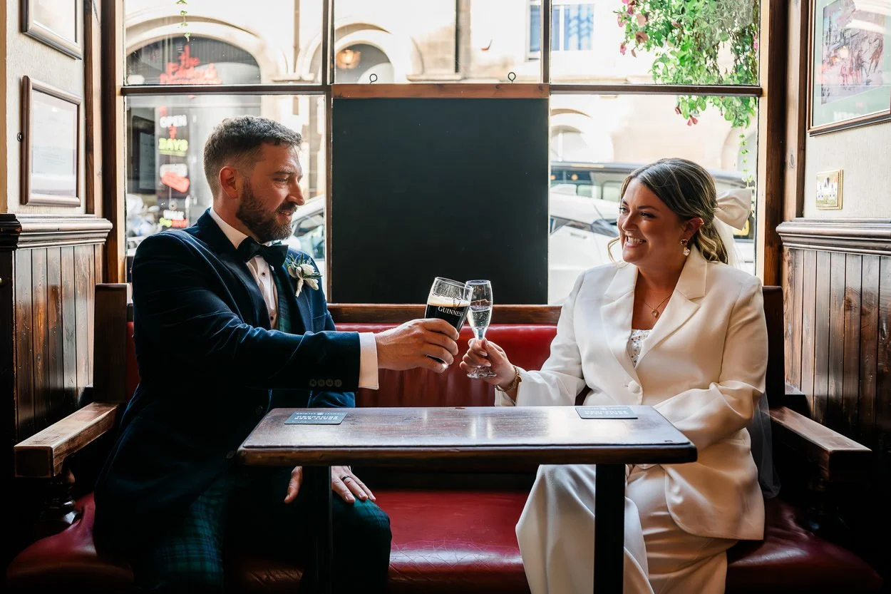 Edinburgh City Chambers Wedding-17.jpg