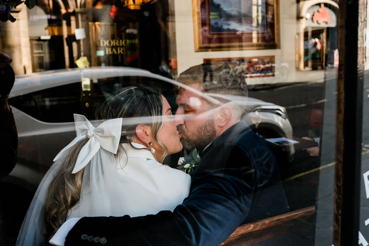 Edinburgh City Chambers Wedding-18.jpg
