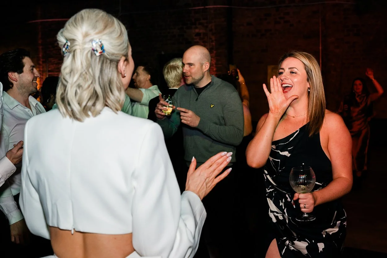 Bridge Gardens Glasgow Wedding-20.jpg