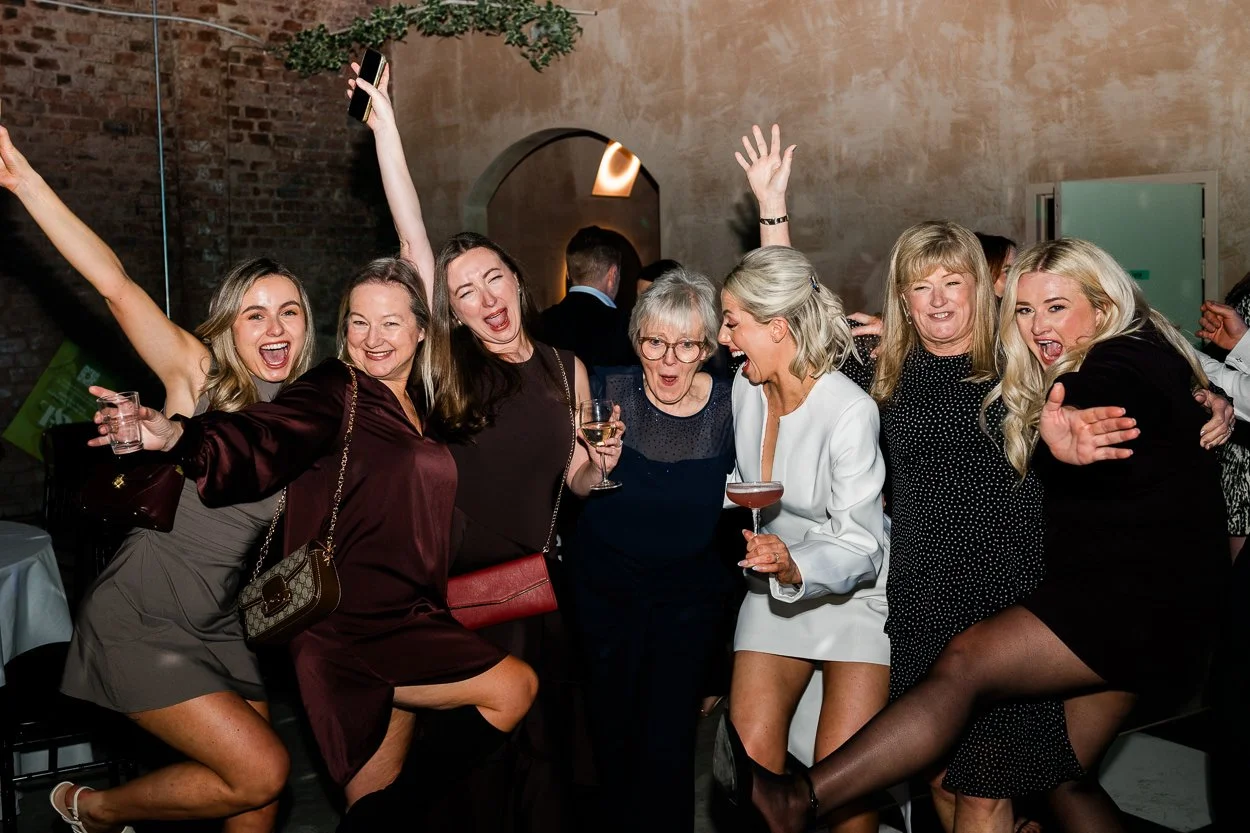 Bridge Gardens Glasgow Wedding-38.jpg