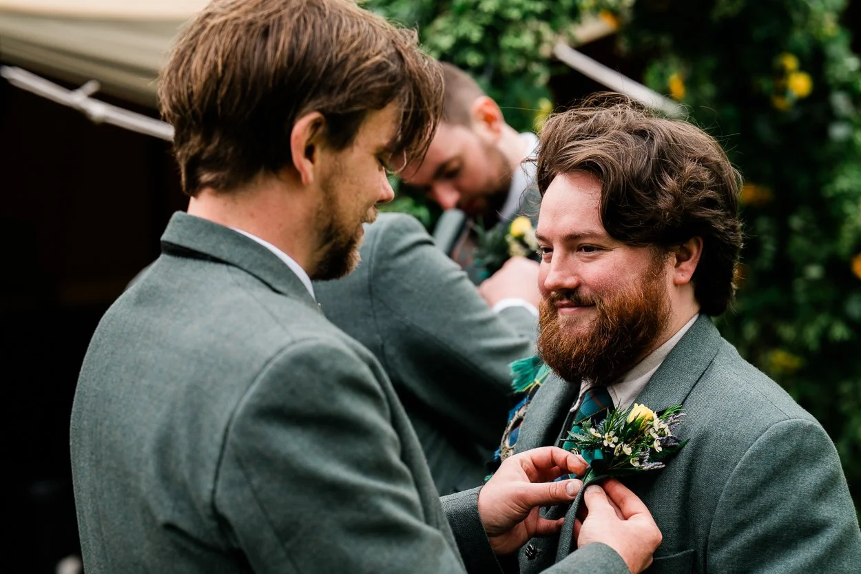 Dunollie Castle Wedding-8.jpg