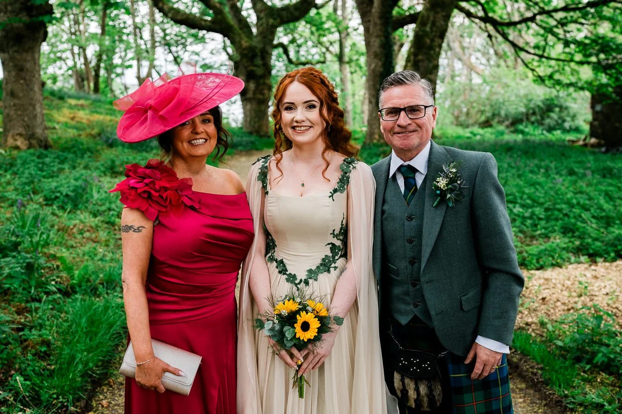 Dunollie Castle Wedding-17.jpg