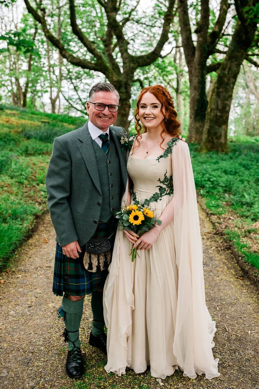Dunollie Castle Wedding-18.jpg