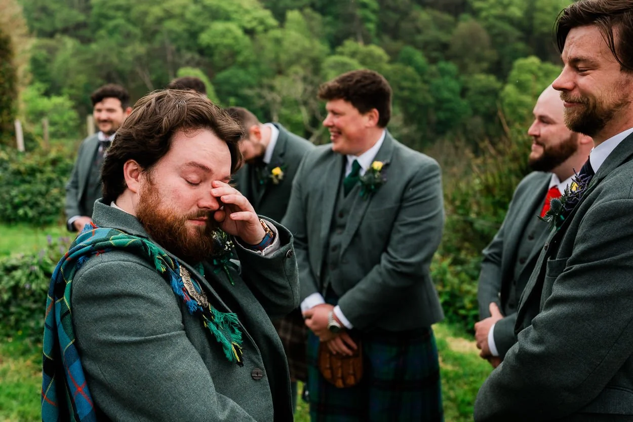 Dunollie Castle Wedding-21.jpg