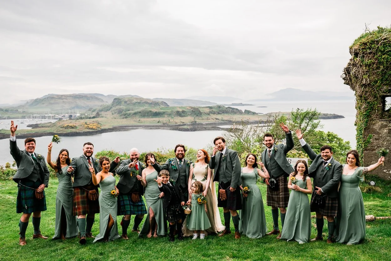 Dunollie Castle Wedding-28.jpg