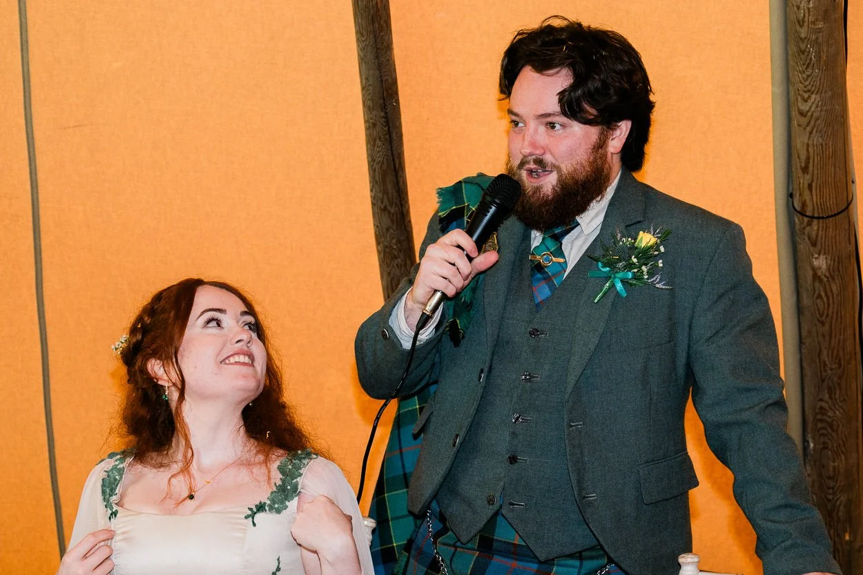 Dunollie Castle Wedding-56.jpg
