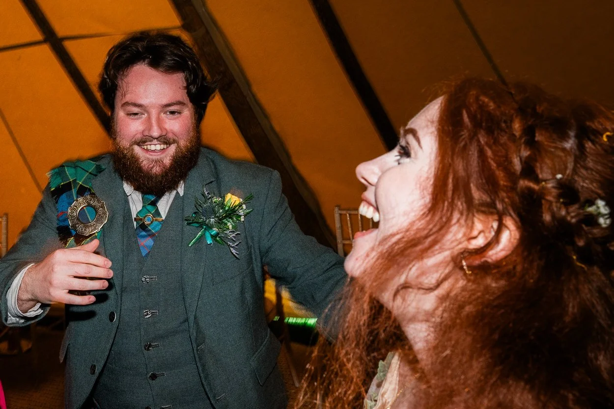 Dunollie Castle Wedding-59.jpg