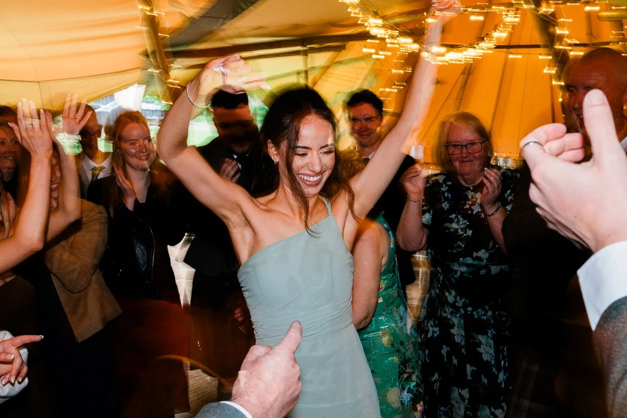 Dunollie Castle Wedding-61.jpg