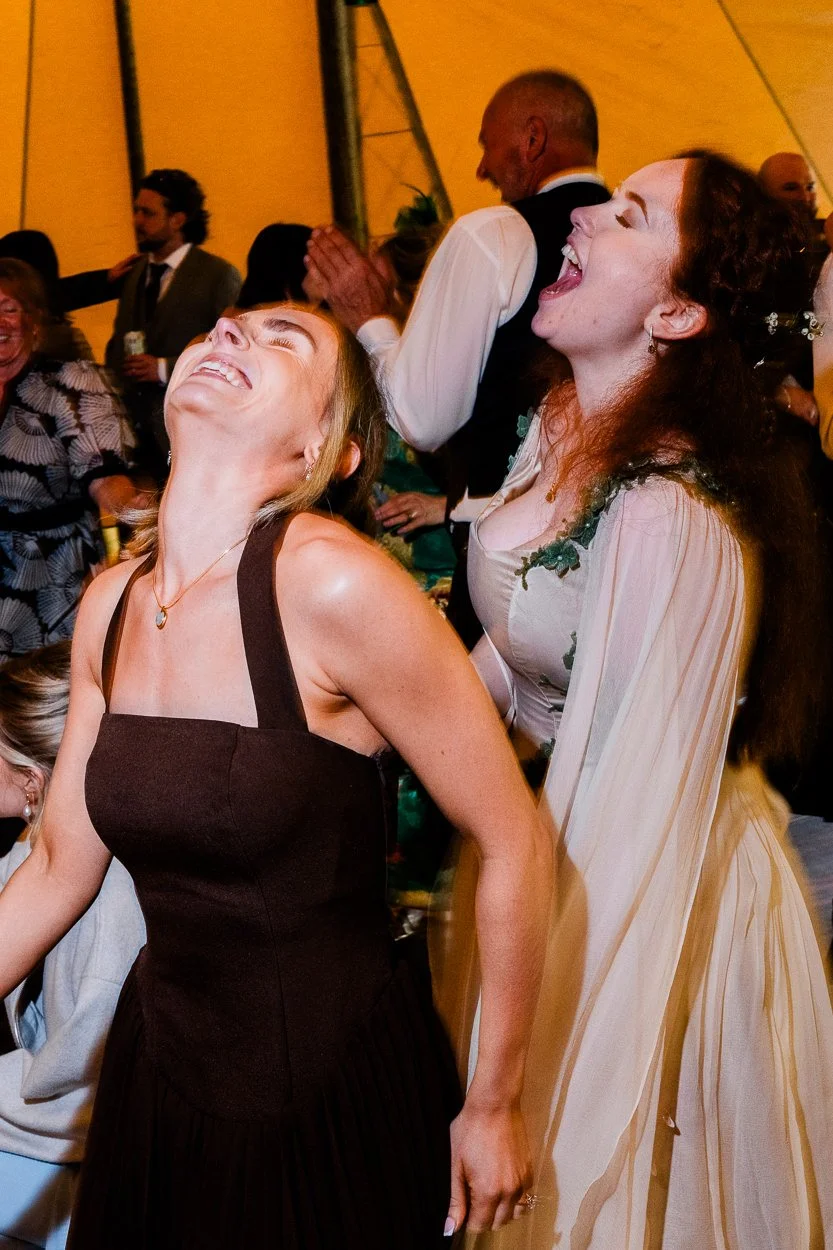 Dunollie Castle Wedding-64.jpg