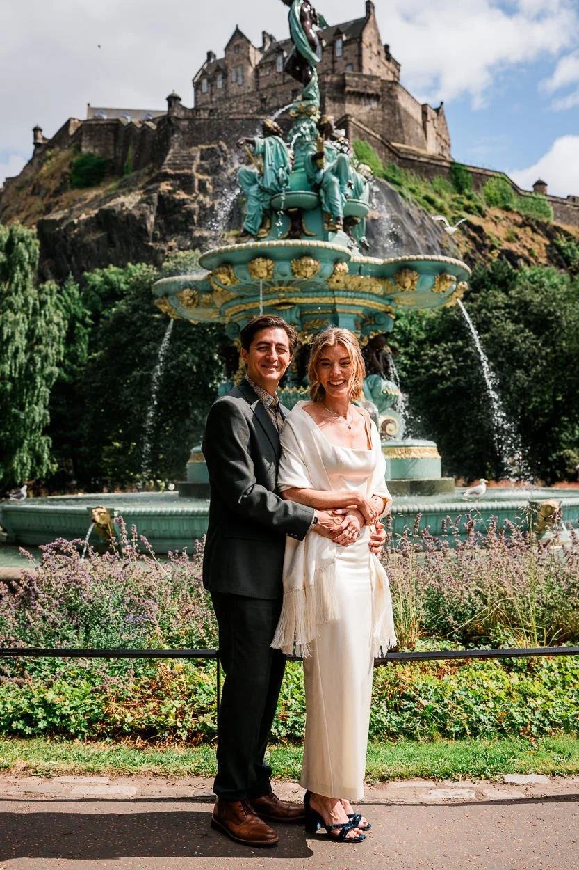 Ghillie Dhu Edinburgh Wedding Photographer-46.jpg