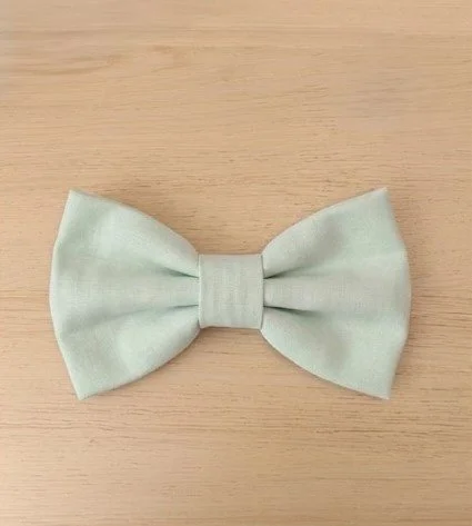 Football green bowtie.jpg