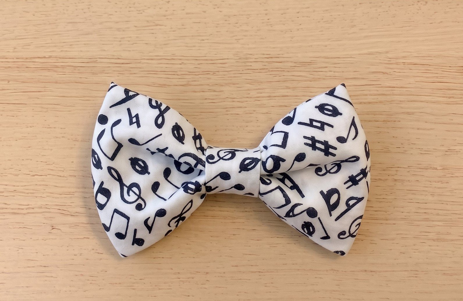 White Music Note Bowtie.jpg