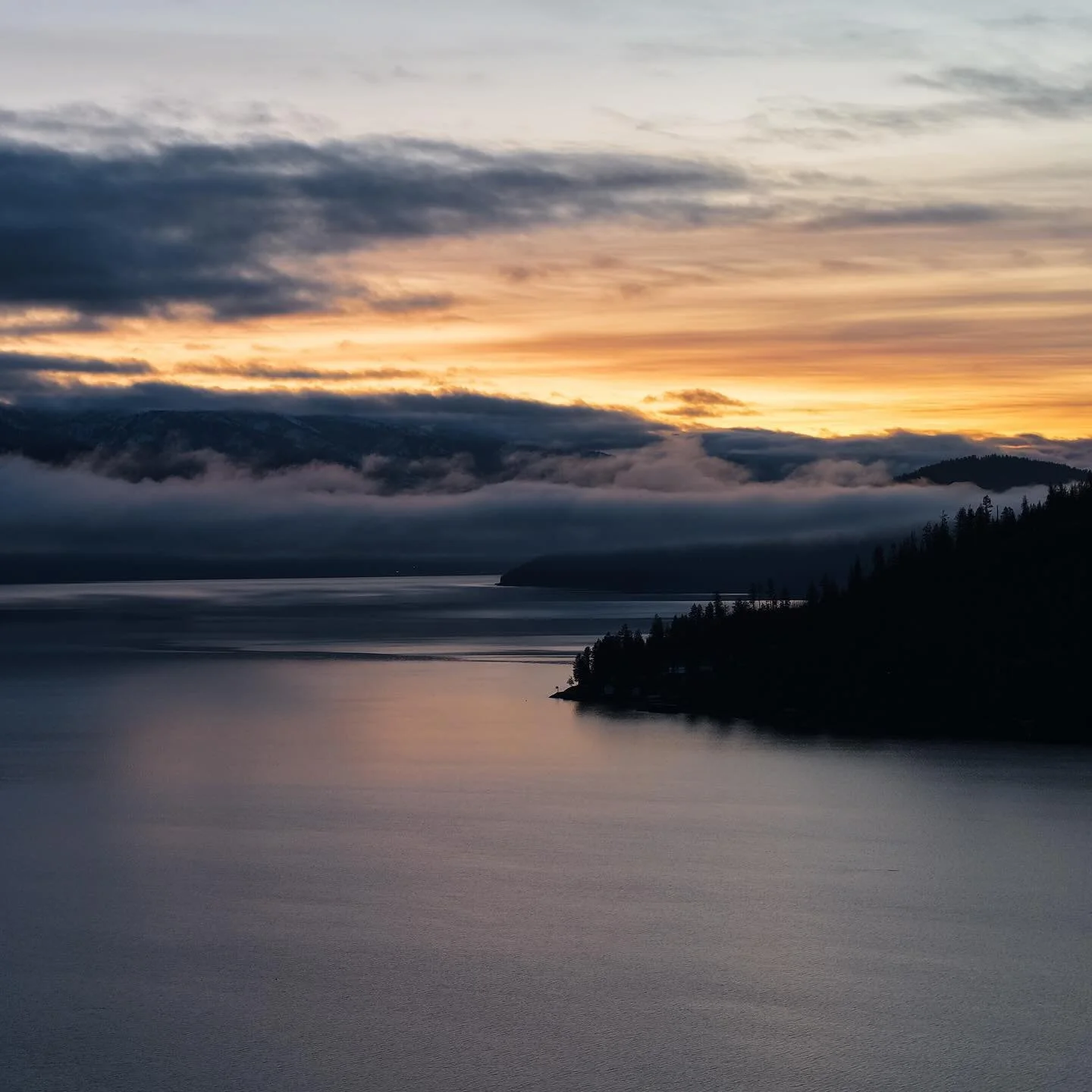 First flight with the Air 3S.

#lakependoreille #sandpoint #idaho #dawn #lakeview #mountains #scenery #landscape #nature #water #sunrise #west #pacificnorthwest #north #outside #earth #dji #air3s #drone #aerial #earlymorning #beautifulday #visitsandp