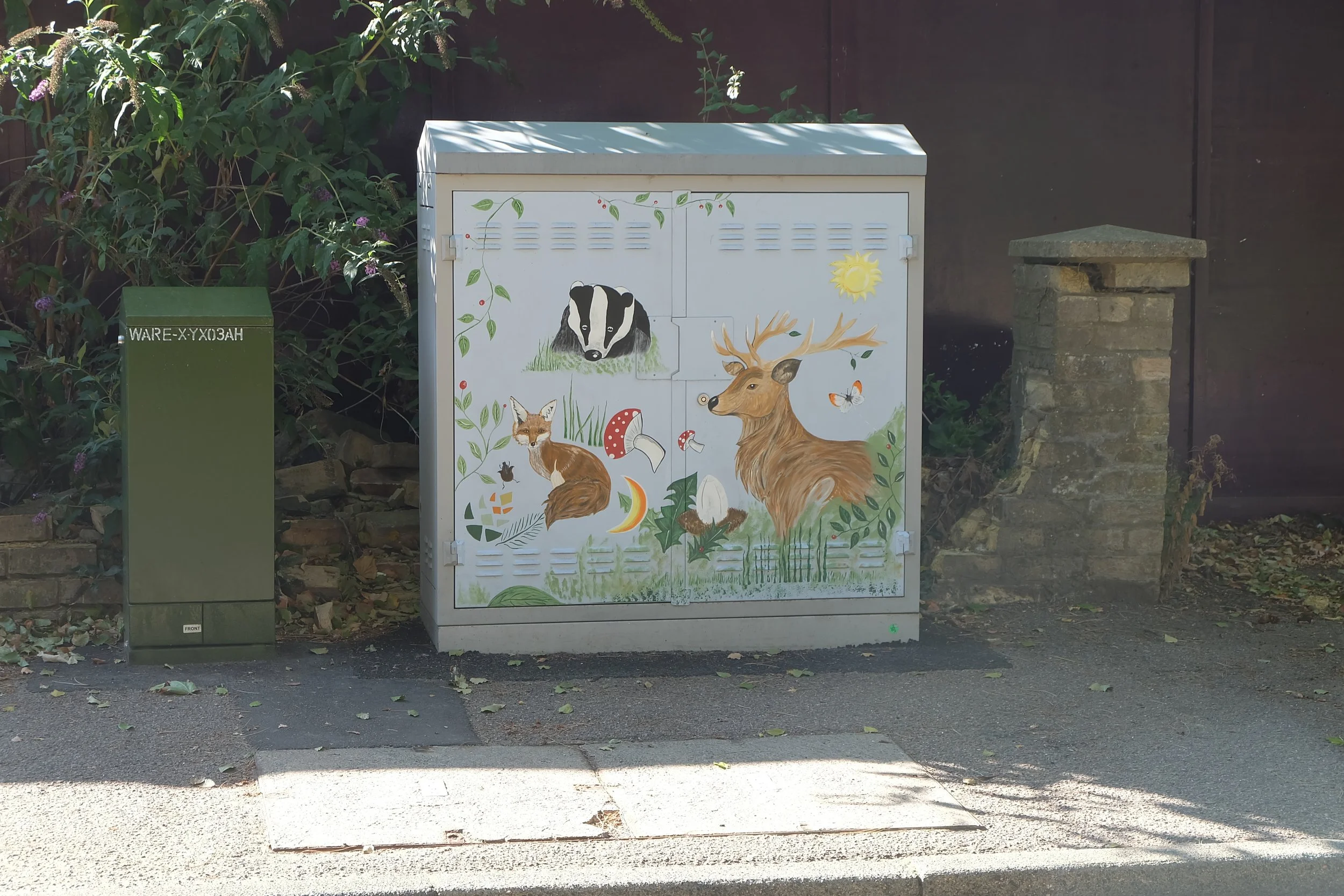 hoe lane cabinet.JPG