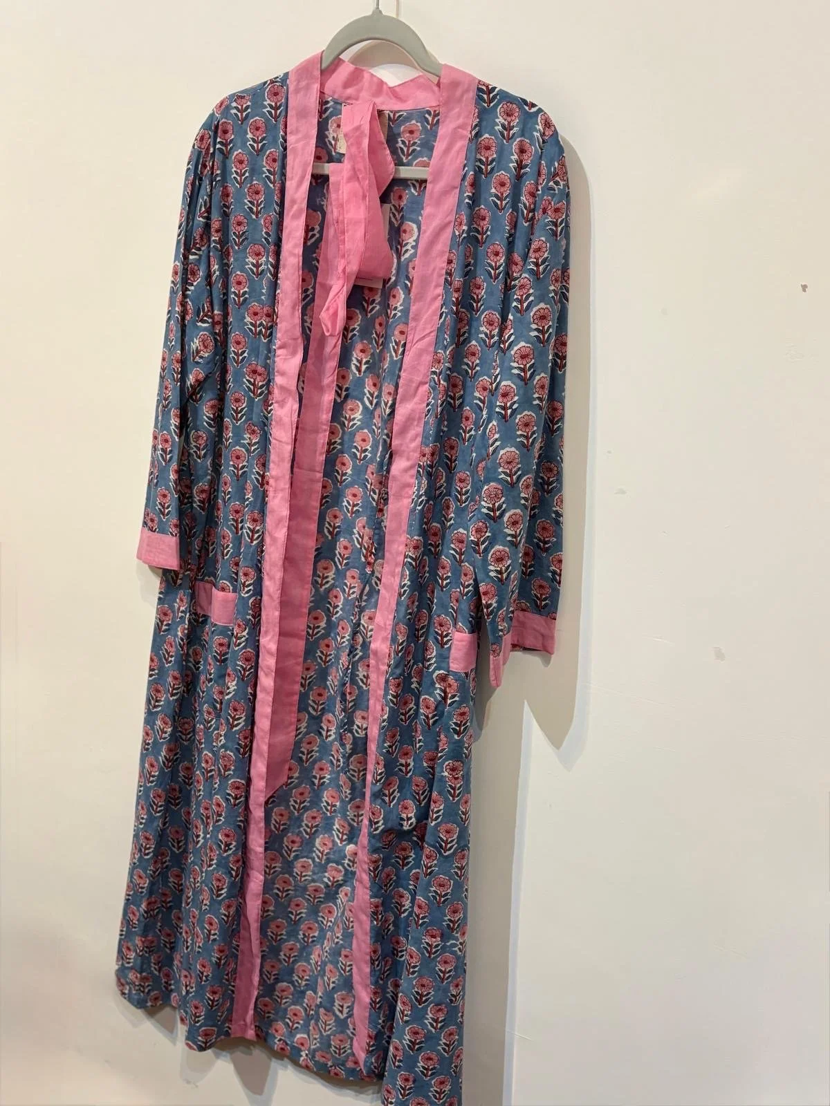 navy & pink gown.JPG