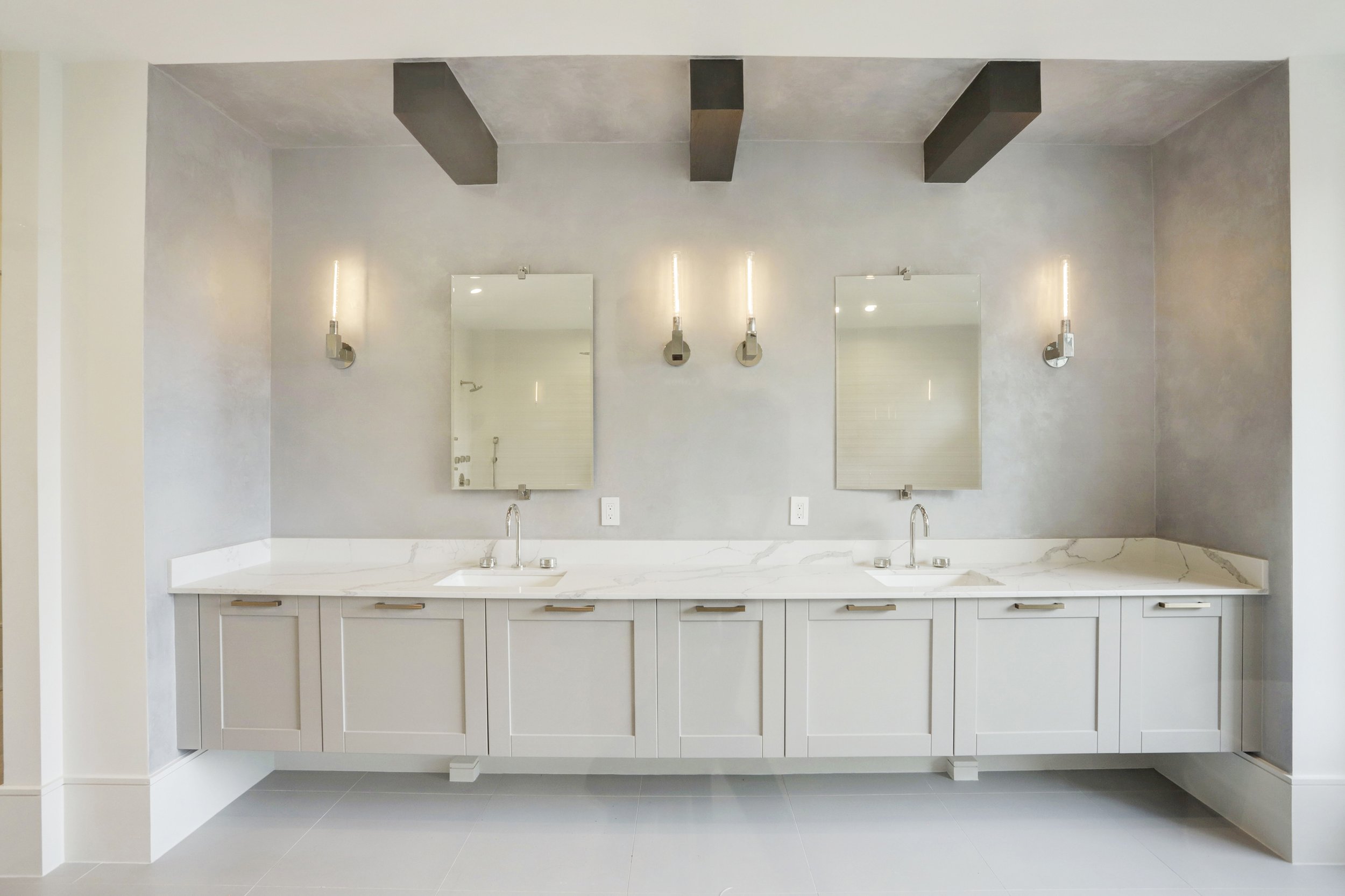 Hermosa Master Bath.jpg