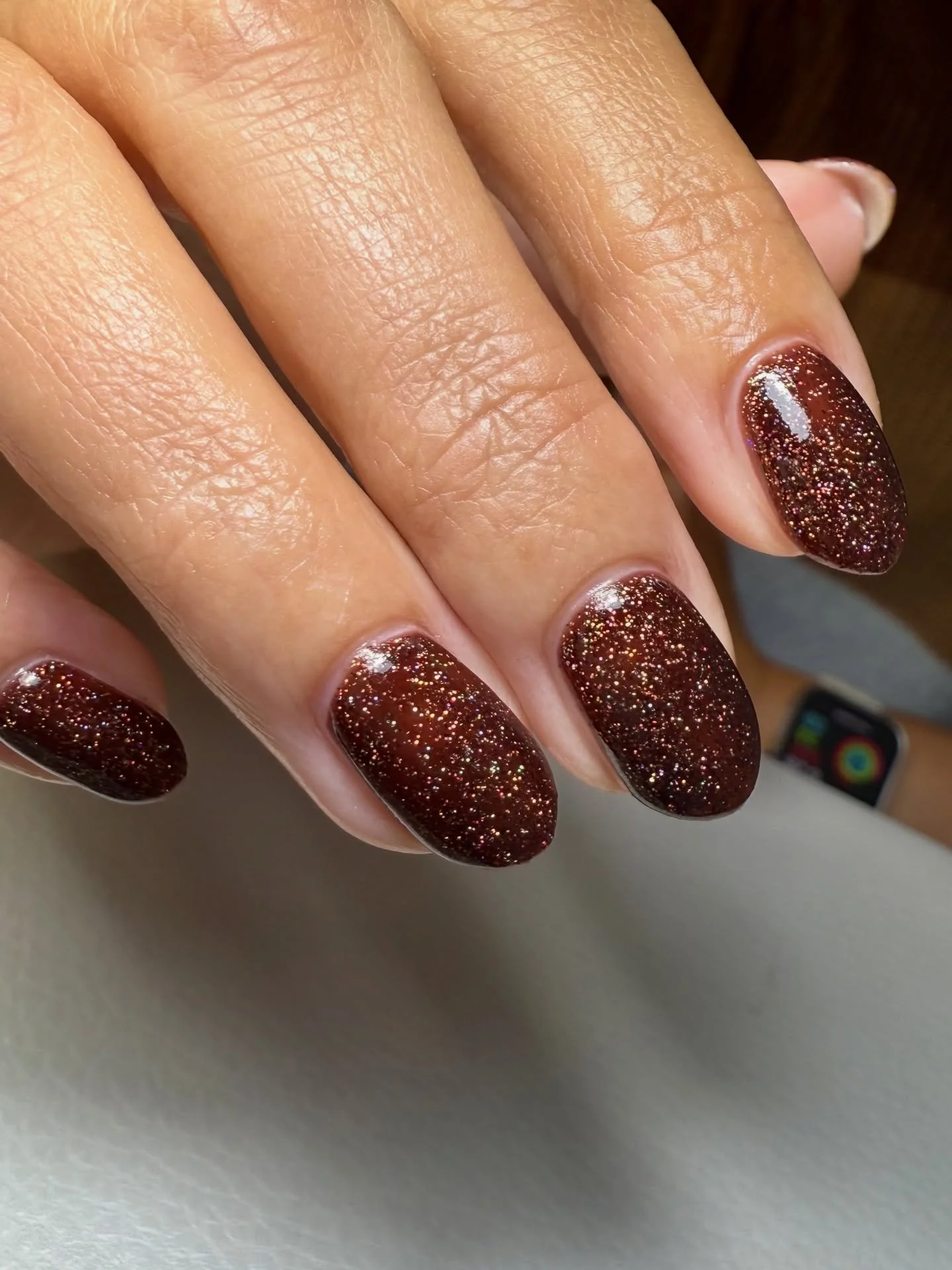 Leaves are falling, autumn nails are calling 🍁🍂🤎

Using @the_gelbottle_inc coffeebean ☕️ ✨ 
#surreynails #wokingnails #tgbinsider #autumnalnails