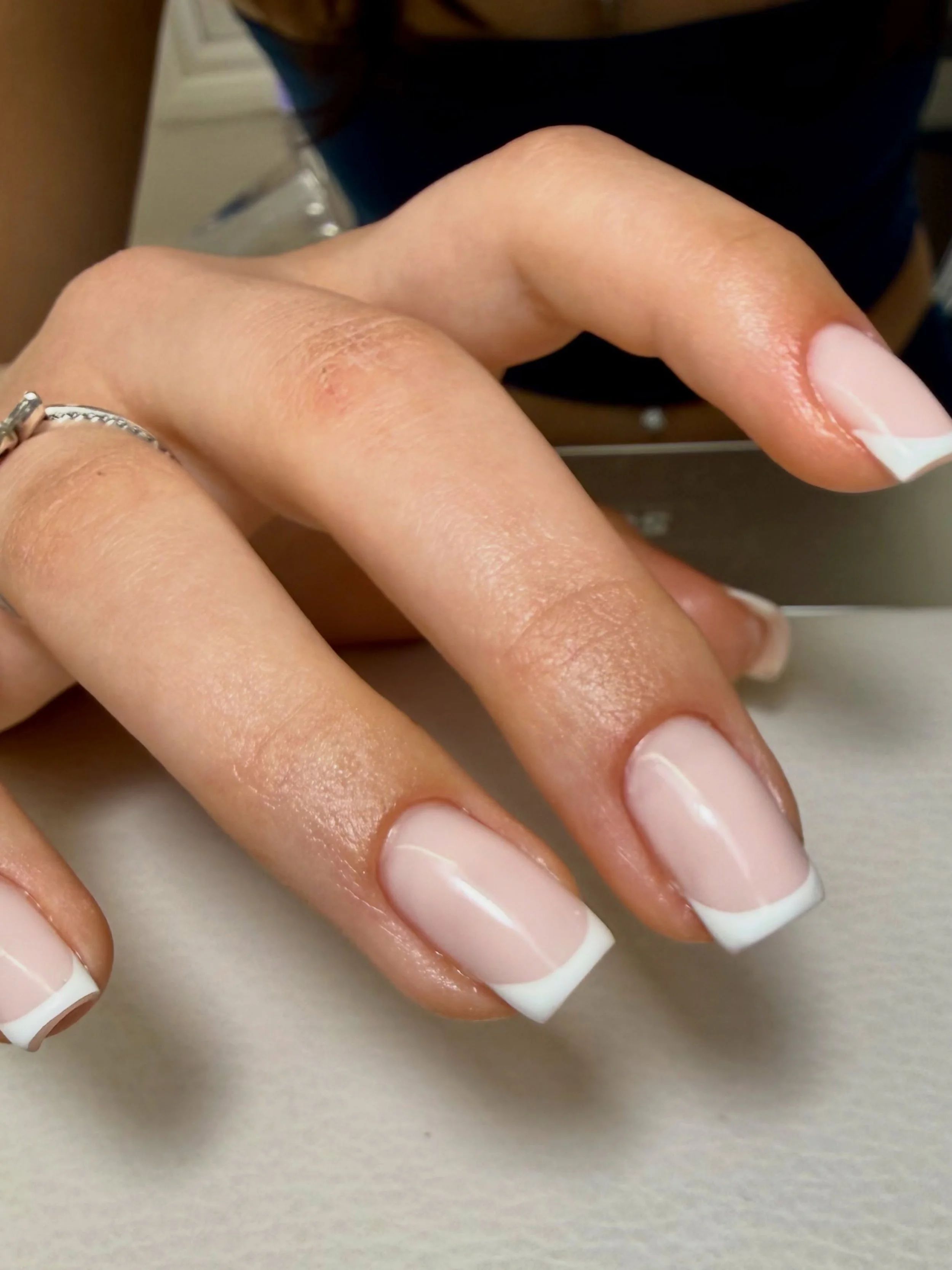Dreamer Biab French 🫧🤍 
The prettiest combo 🫶🏻

@the_gelbottle_inc Dreamer @brillbirduk brush and go. 

#tgbinsider #cleanmanicure #frenchmanicure #biabwoking
Gel nails woking