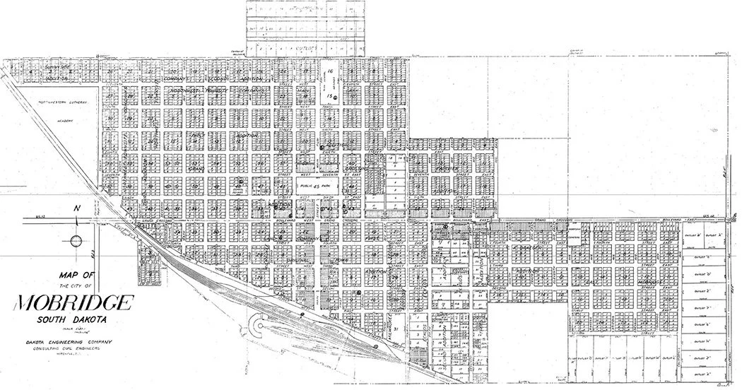 mobridge plat dakota engr cropped.jpg