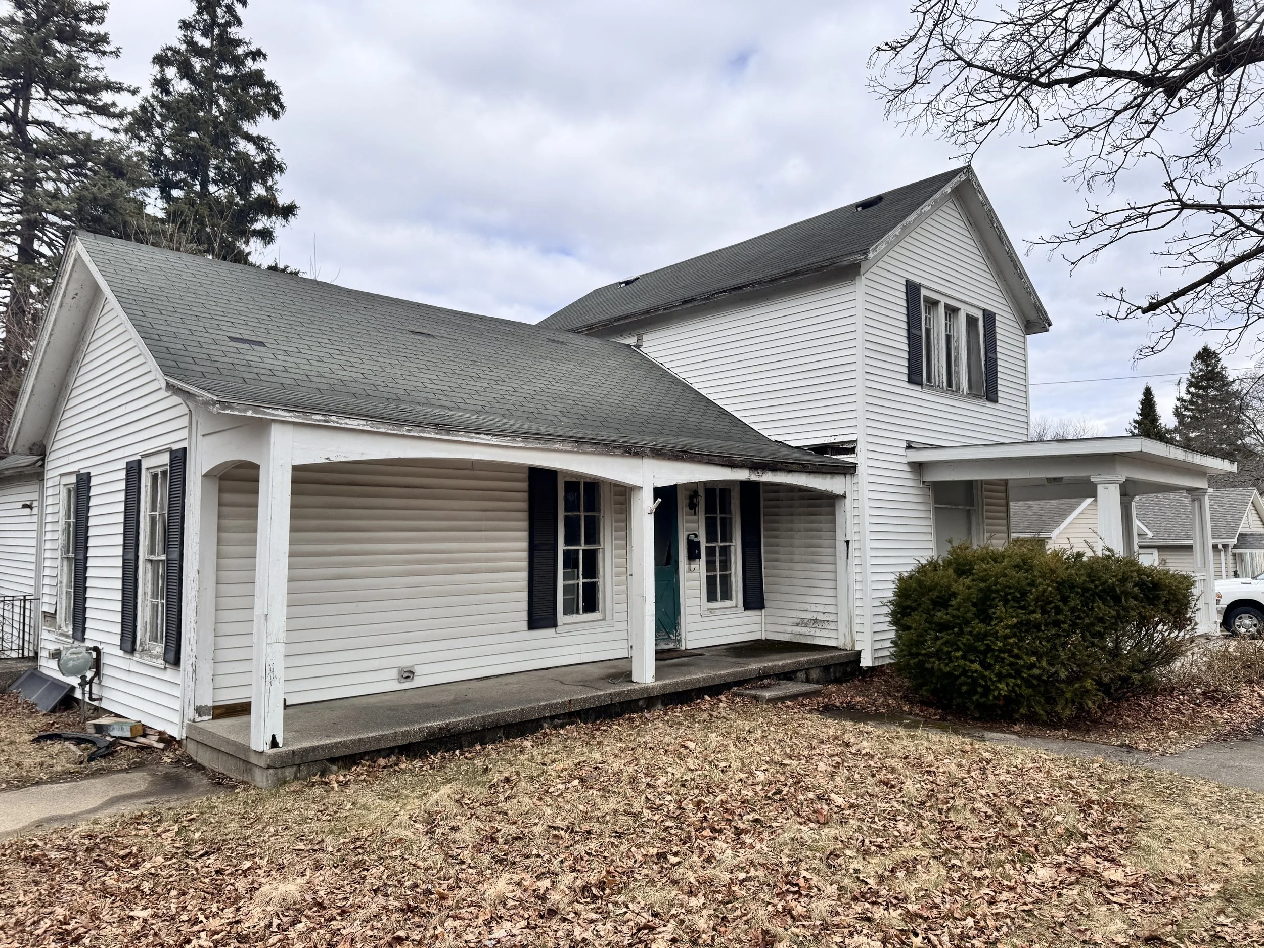 508 W Oak St, Vassar, MI 48768