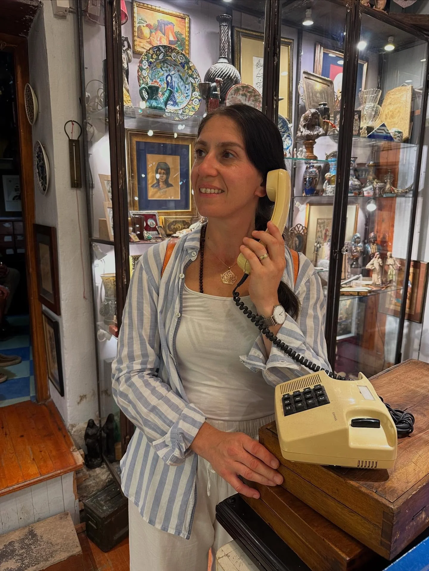 💫 Verbinden wir uns, bevor es zu sp&auml;t ist

Dieser Ruf ist keine Warnung,
sondern eine Erinnerung.

Wir f&uuml;rchten den Tod.
Doch wir merken nicht,
dass wir jeden Tag ein St&uuml;ck sterben.

Nicht, weil der K&ouml;rper vergeht,
sondern weil w