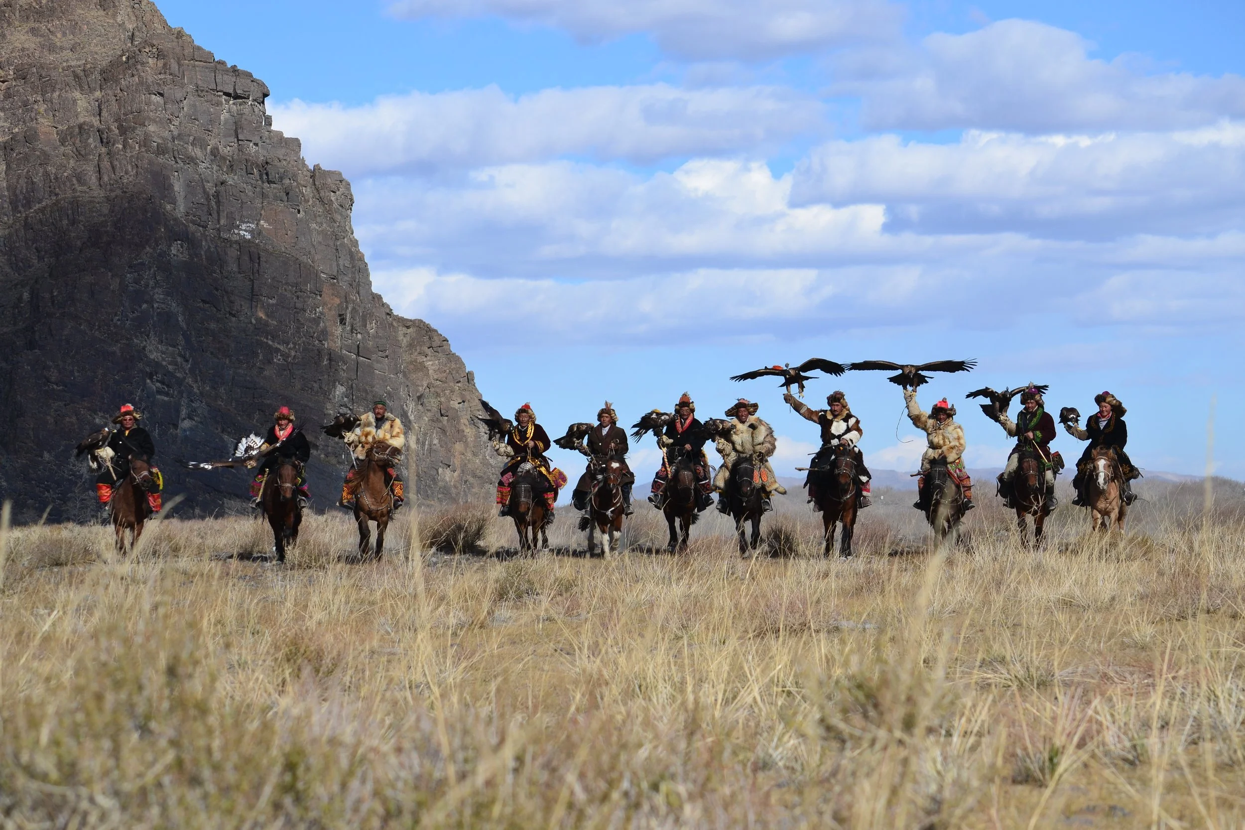 Mongolia-Bayan-Ulgii-GEF-Eagle+Hunters+at+full+gallop-Frontal+Wide+Angle-copyright.JPG
