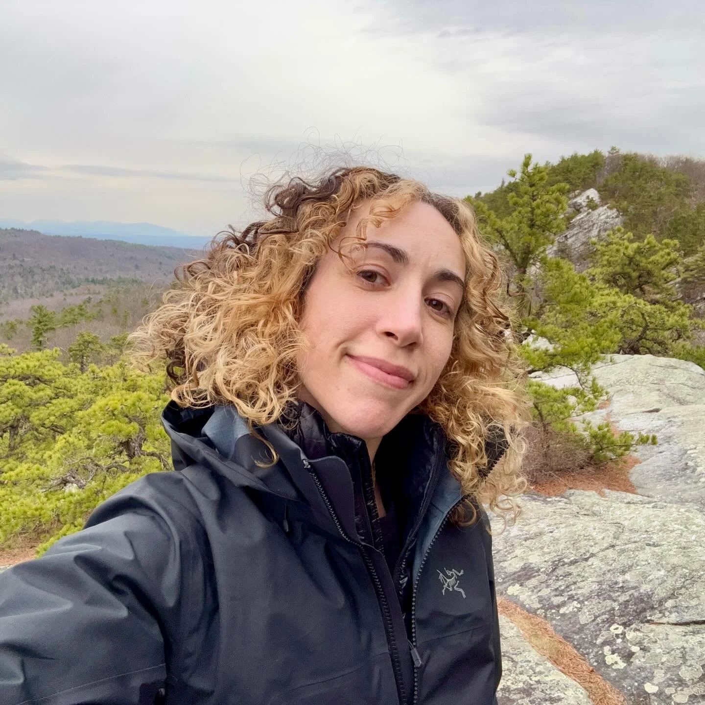 Hi! I&rsquo;m Jess, the organizer of Hudson Valley Social Club. I&rsquo;ll be co-facilitating the next Awakening Support Circle with @nicoleayame, sharing my spiritual awakening journey and why I felt called to build community with projects like HVSC
