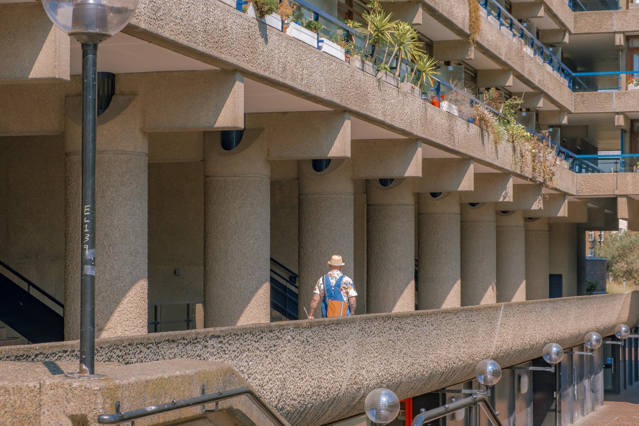 Big Smoke, Small Talk: Street Photography in Manchester vs London