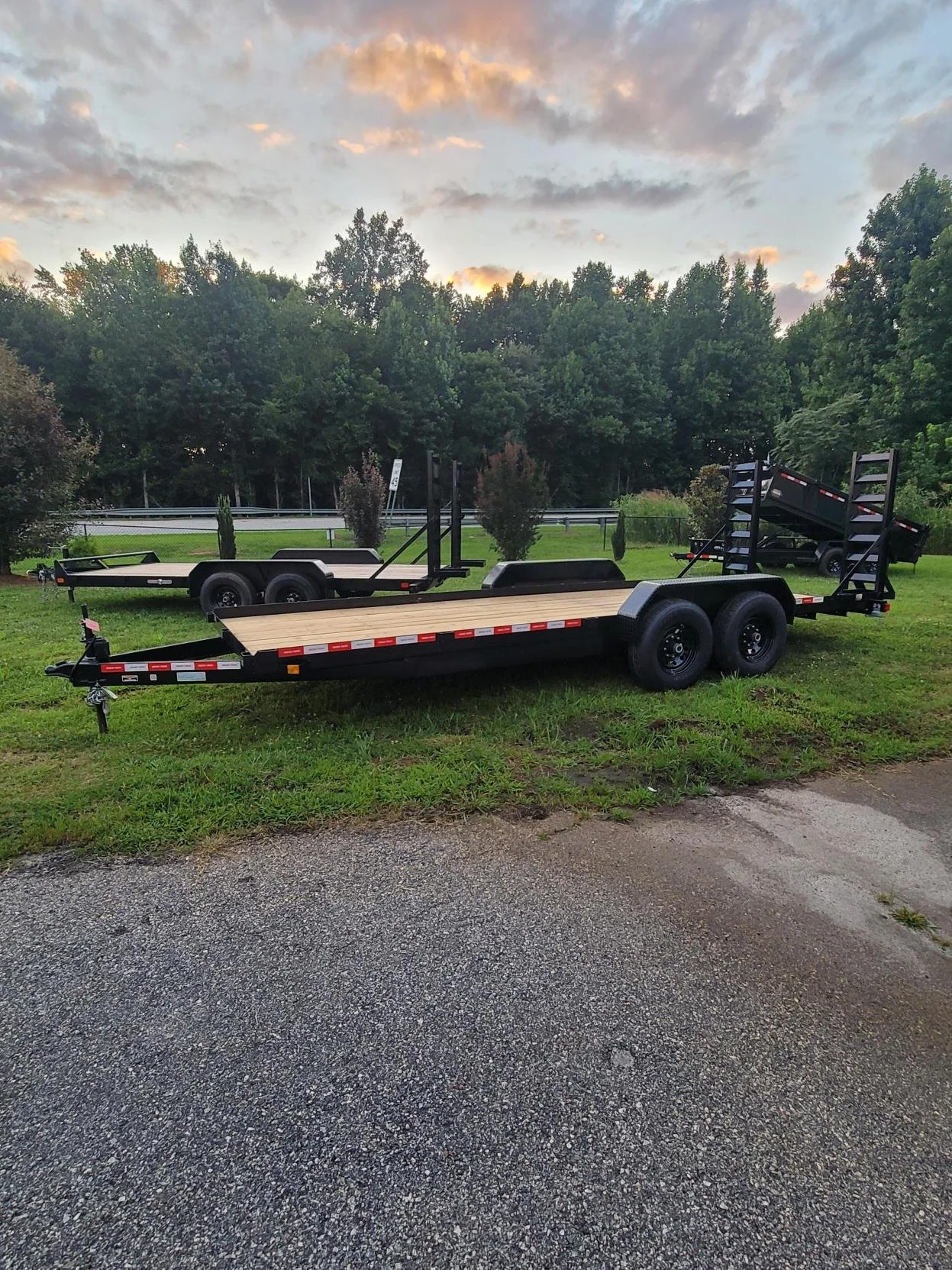 Currahee 7x20 Equipment trailer side picture.jpg