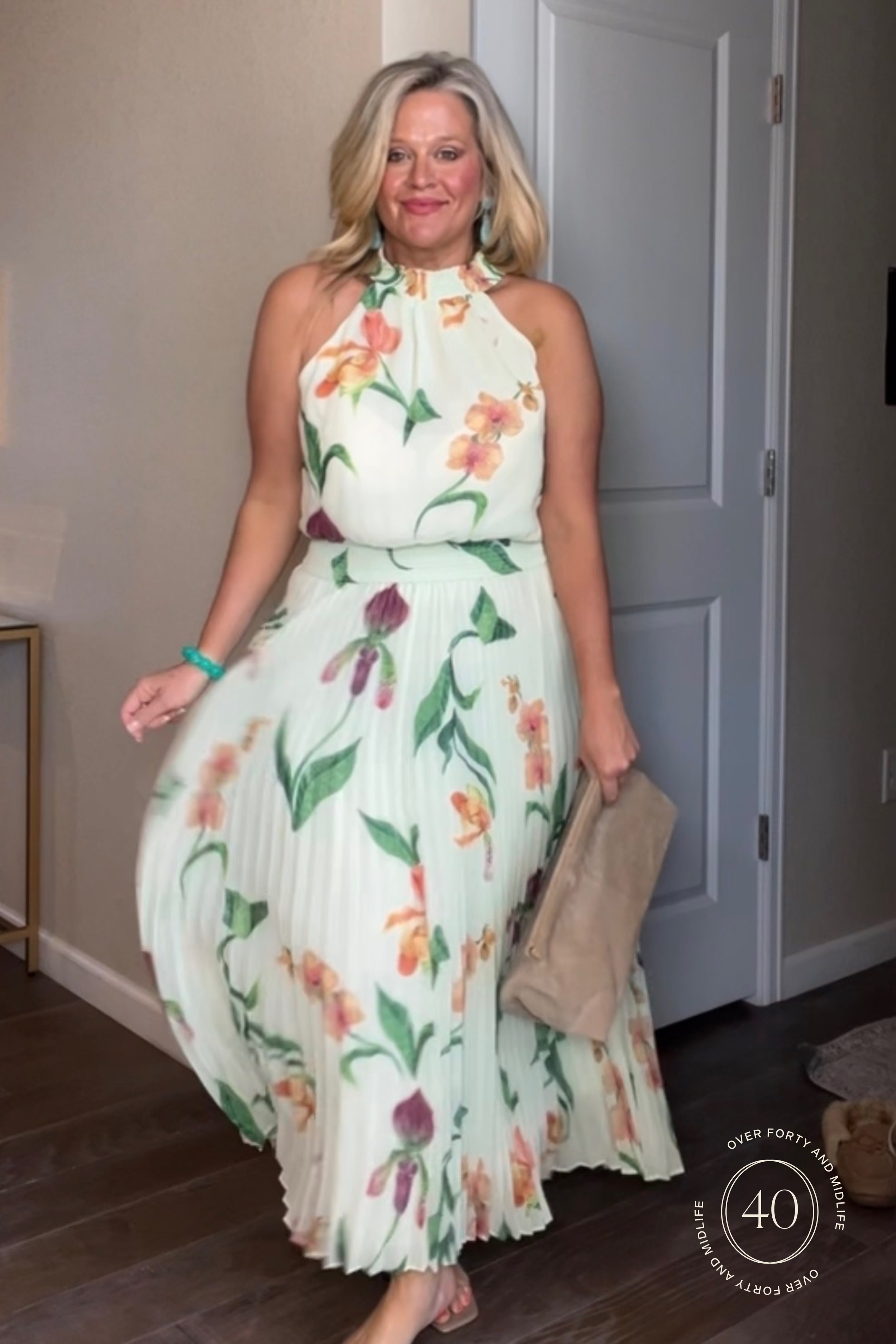 What To Wear On A Beach Vacation: 24 Beach Vacation Outfit Ideas