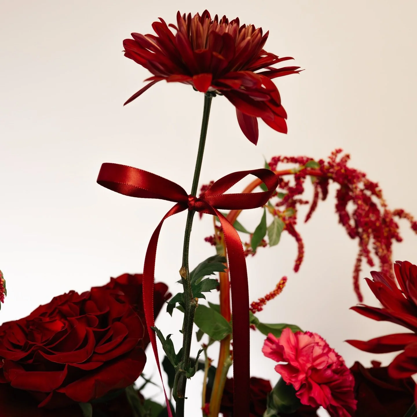 Don&rsquo;t you dare wire service her flowers this year. 
Support a real &amp; local creative. V-day just dropped. Limited quantities. Two fun palettes to choose from. Pre-order now. Link in bio.💋

Local delivery &amp; pick up at the studio availabl