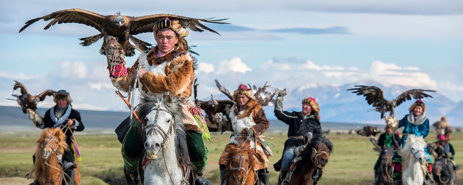 mongolia-altai-mountains.jpg