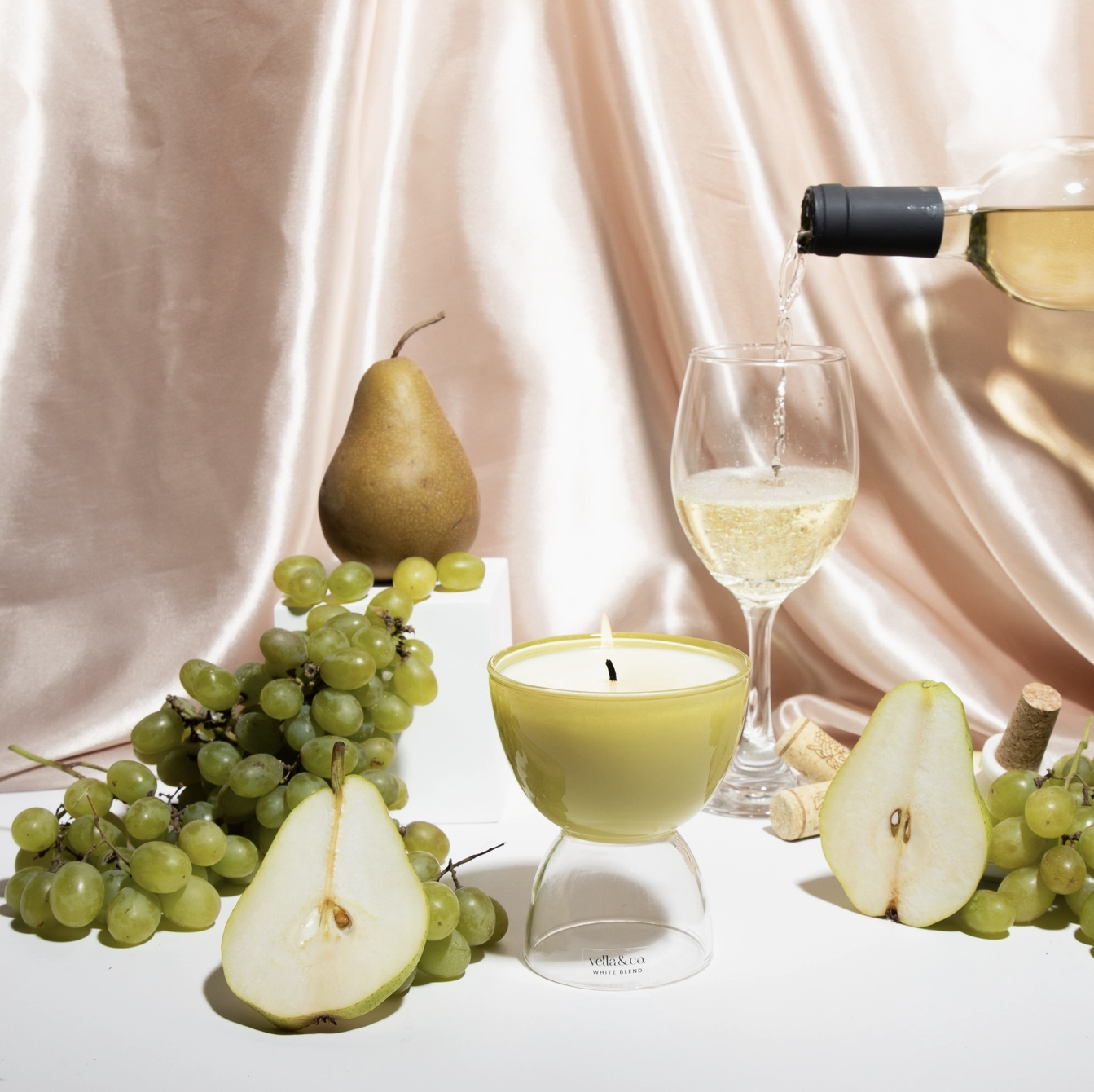 White Blend Wine-Inspired Soy Candle in Reusable Glass