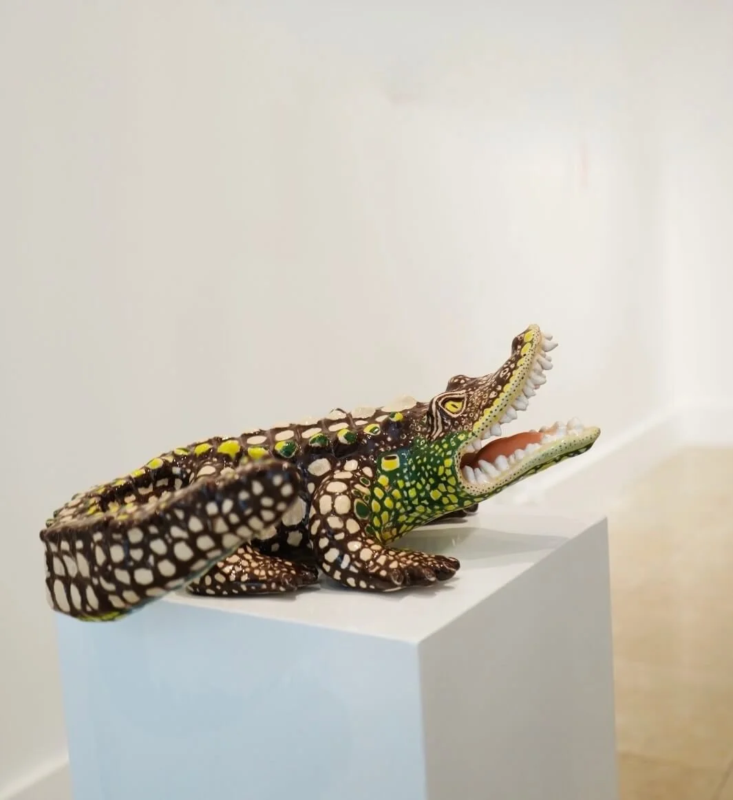 1. La Caimana (pedestal) .jpg