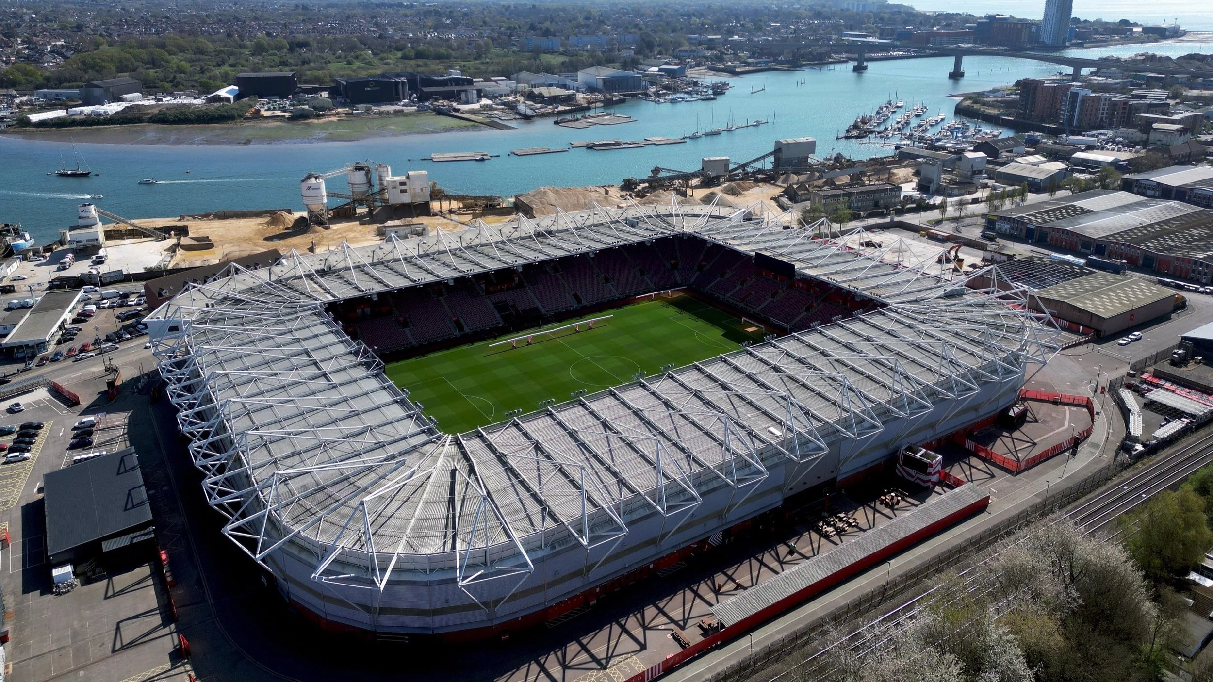 Stockport County 1-3 Stevenage: Stevenage Drive the Hatters Mad