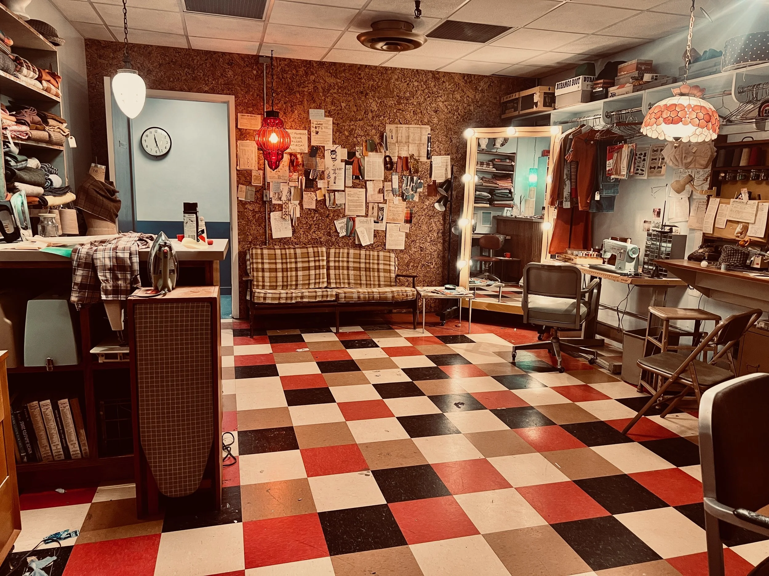 DressingRM IMG_7407 CJB.jpeg