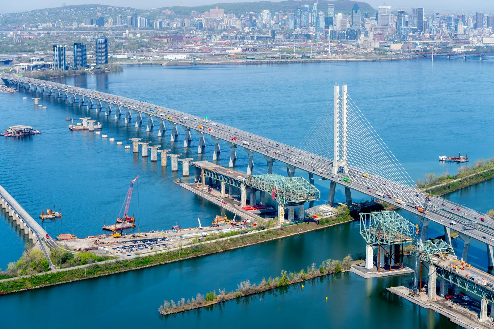 Old Champlain Bridge Deconstruction