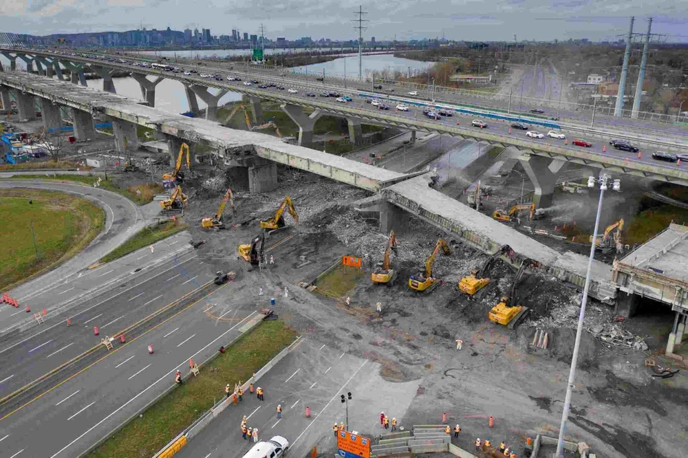 Demolition of the Old Champlain Approach Span