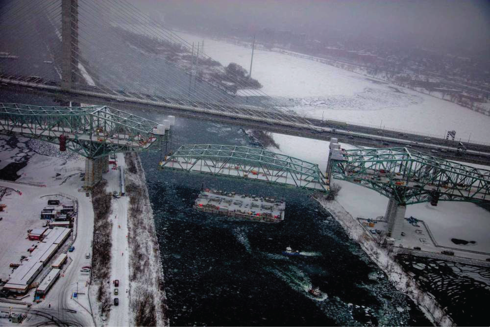 Old Champlain Bridge, Removal of the Suspended Spans, QC