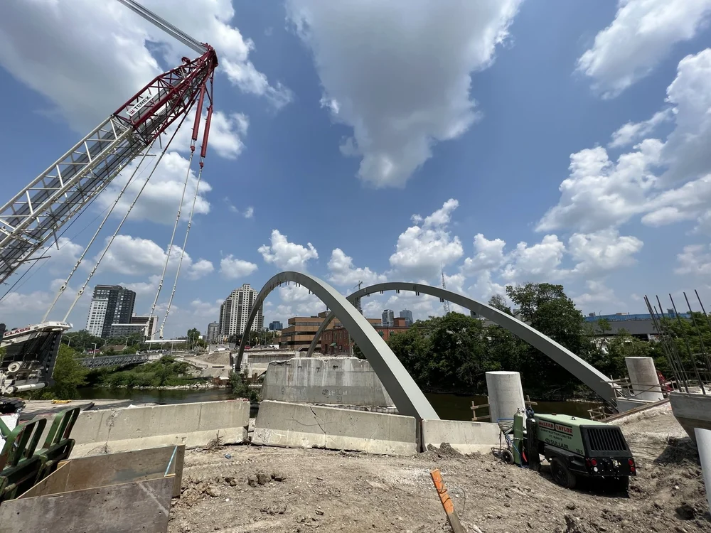 Arches of the Victoria Bridge