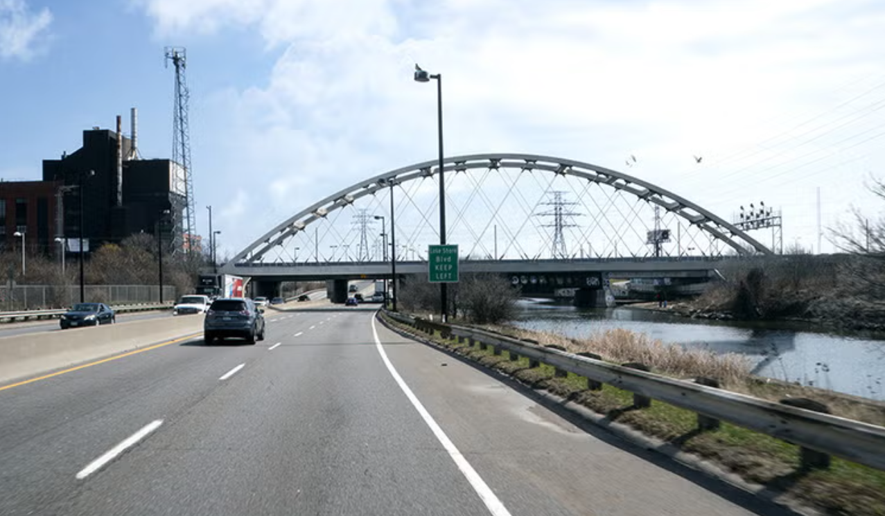 Ontario Line’s Lower Don Bridge reaches major construction milestone with arch completion