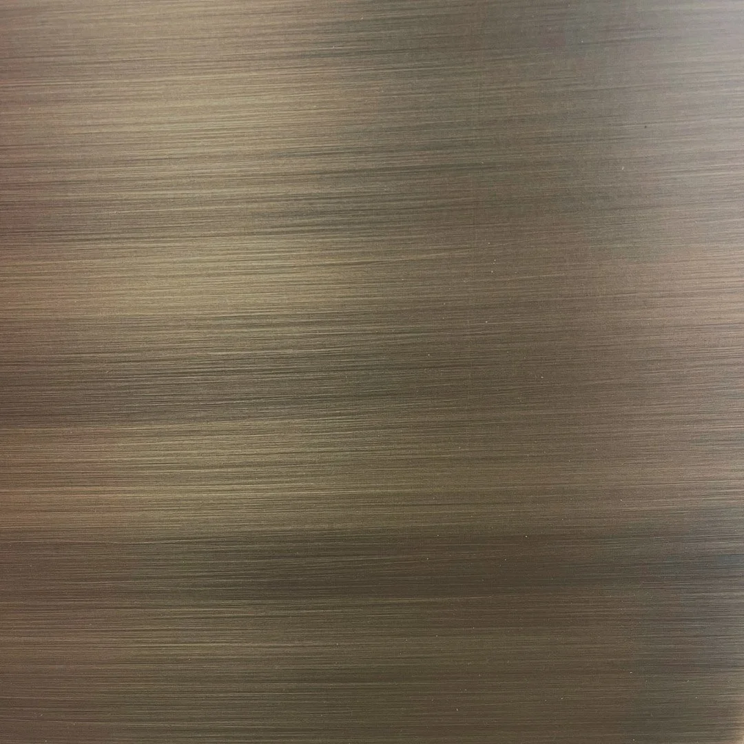 DOUCHE - Aged brass.