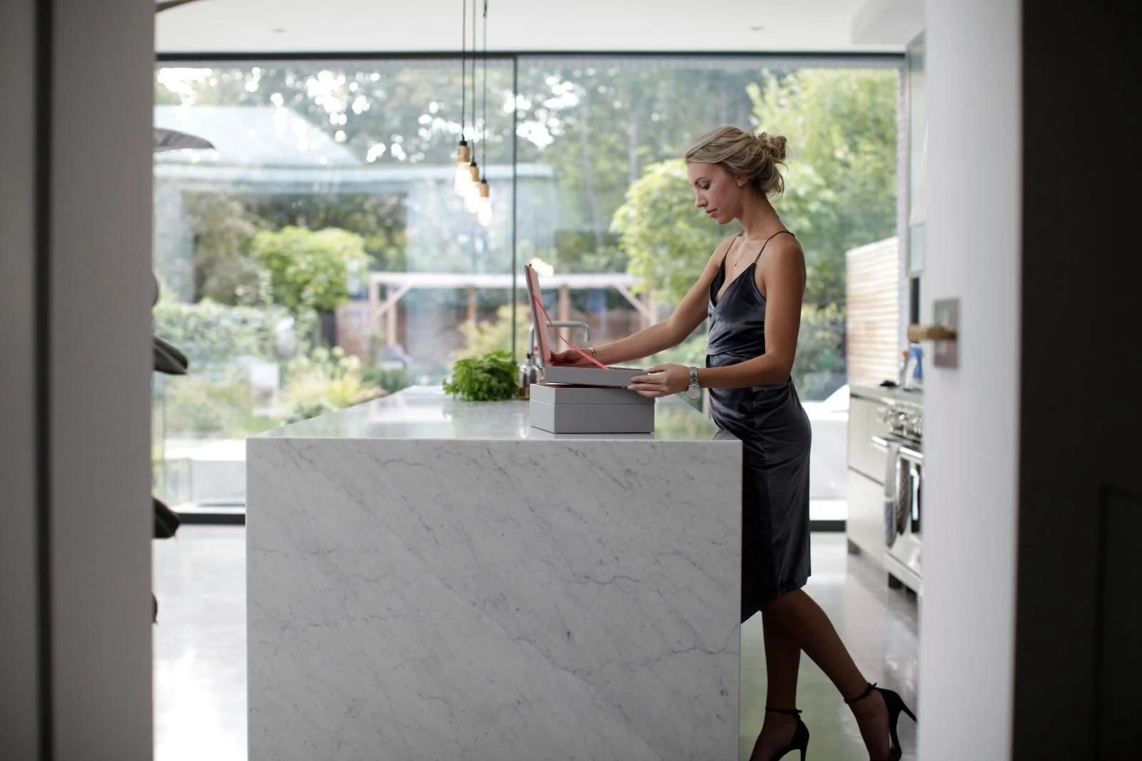 Getting Dressed In Your Trip To Vegas – What To Wear For A Casino Party All-nighter?