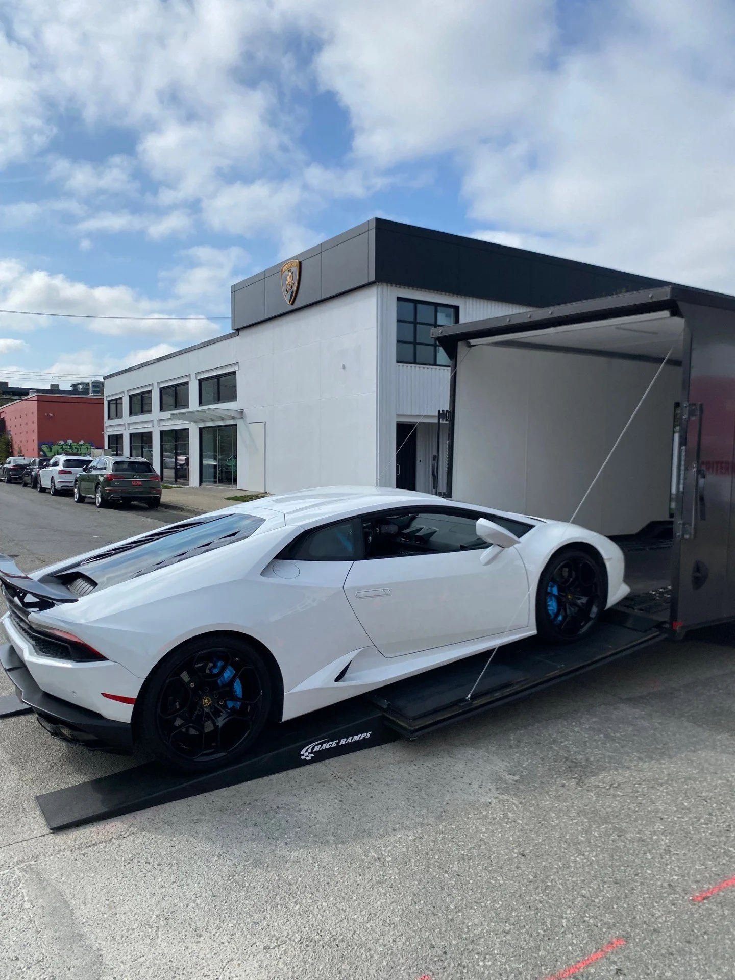 w lambo d.jpg