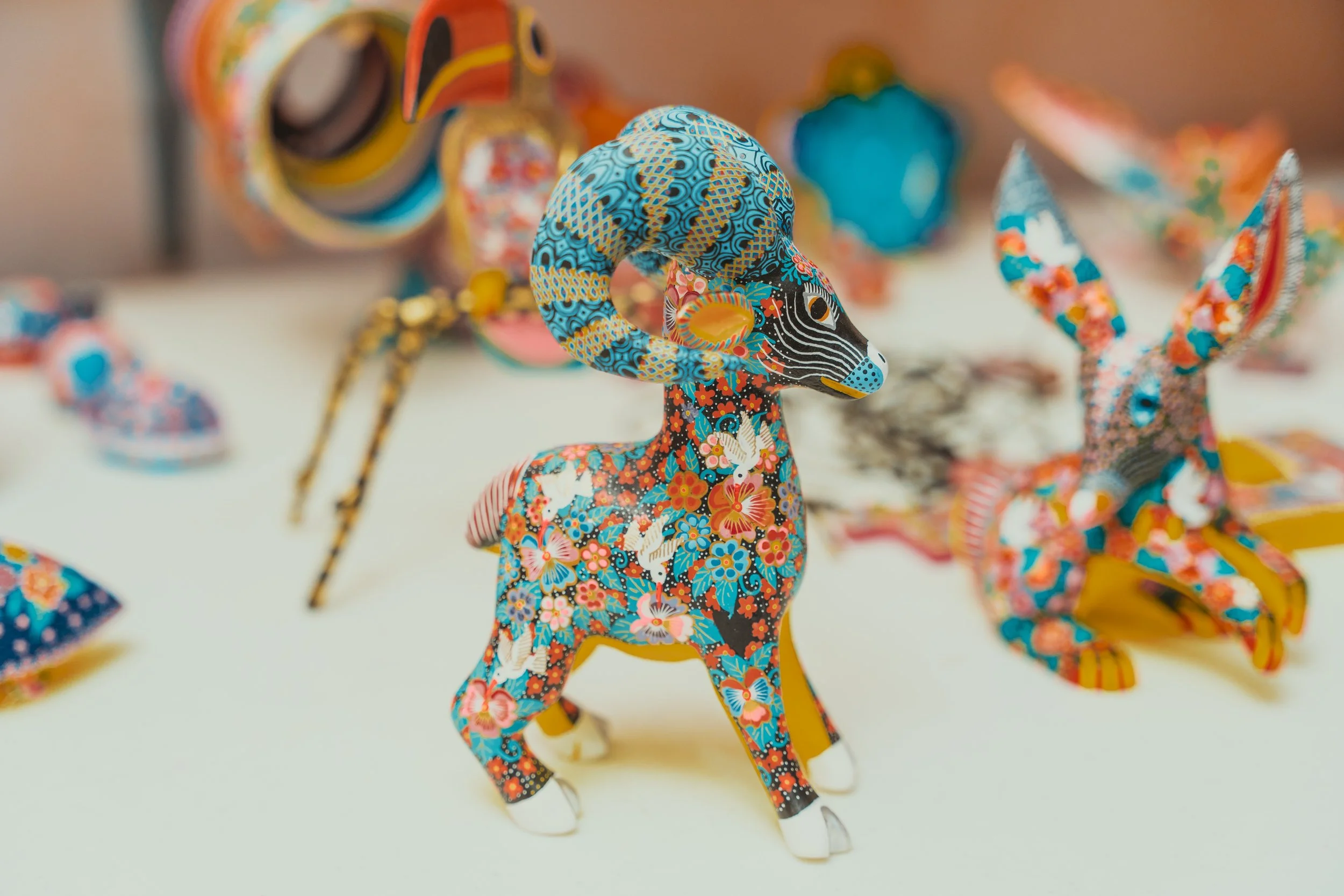 Sueños Fantásticos: Alebrijes & Nahuales