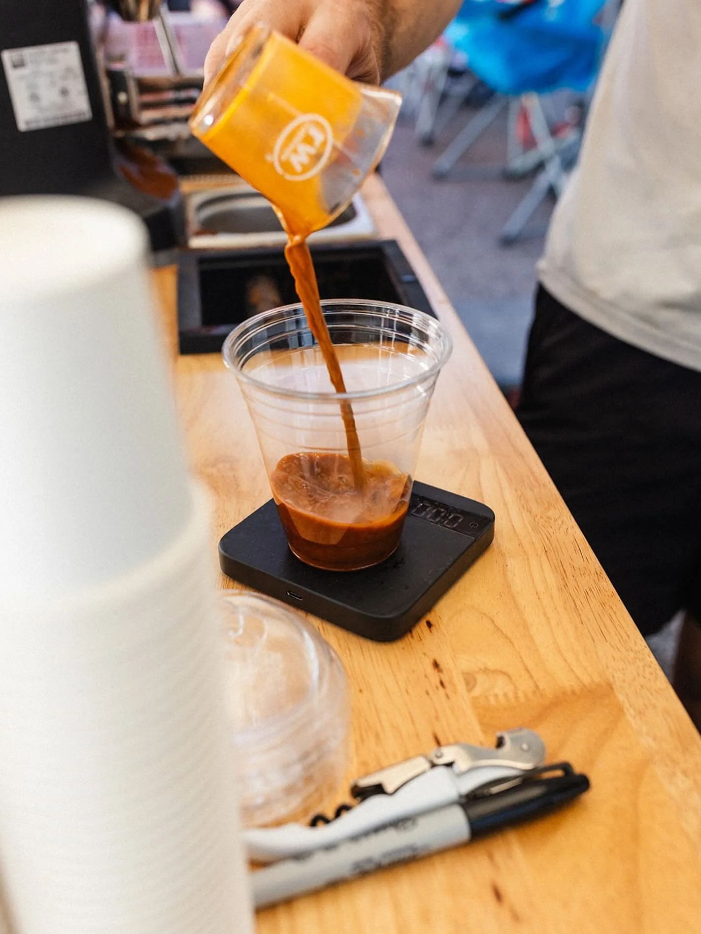 happy national coffee day to those who celebrate ✊🏻