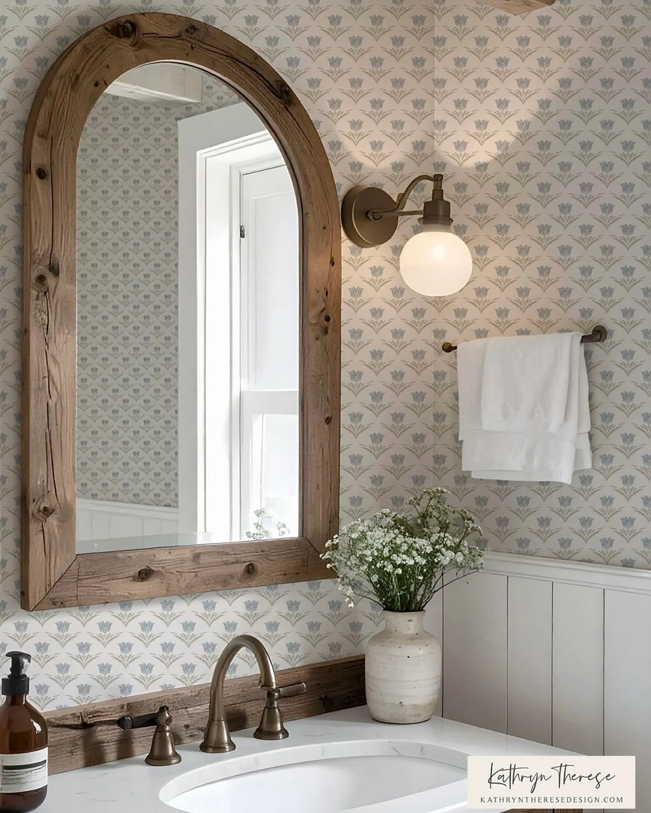 A block print (single motif) is the next prompt for&nbsp;@powersellersacademy Blender Bonanza Challenge ✨

I made a soft, ditsy tulip floral block print with vintage texture that feels right at home in a French country or cottage style space. I love 